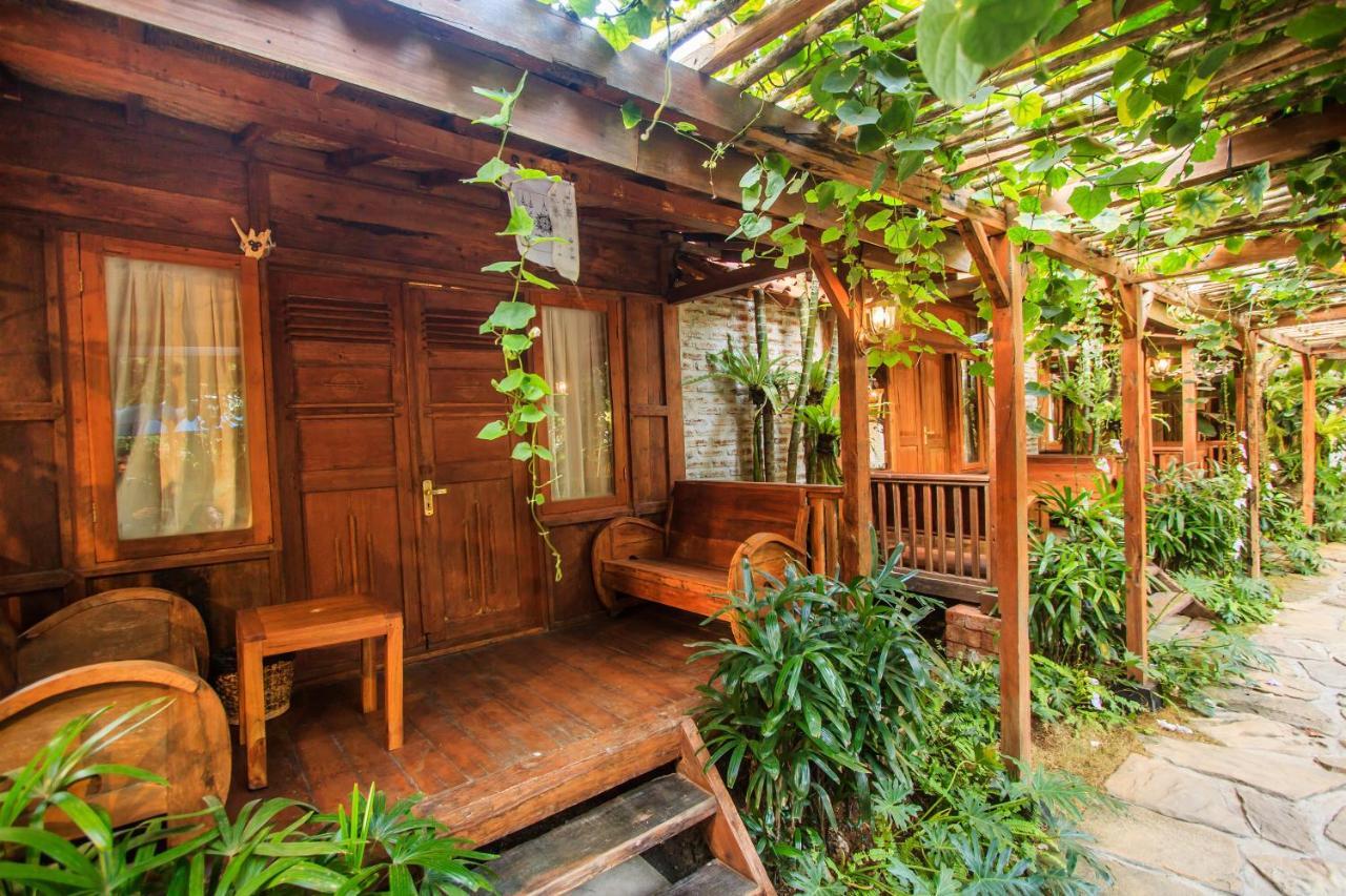 Bening Hut And Spa Seminyak  Exterior photo