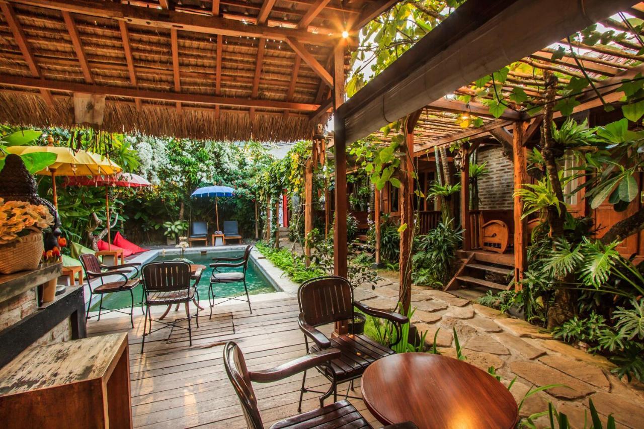 Bening Hut And Spa Seminyak  Exterior photo